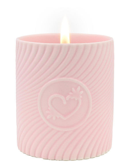 HIGH ON LOVE PINK MASSAGE CANDLE STRAWBERRIES AND CHAMPAGNE 220ML