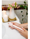 LE WAND PETITE RECHARGEABLE VIBRATING MASSAGER - ROSE GOLD