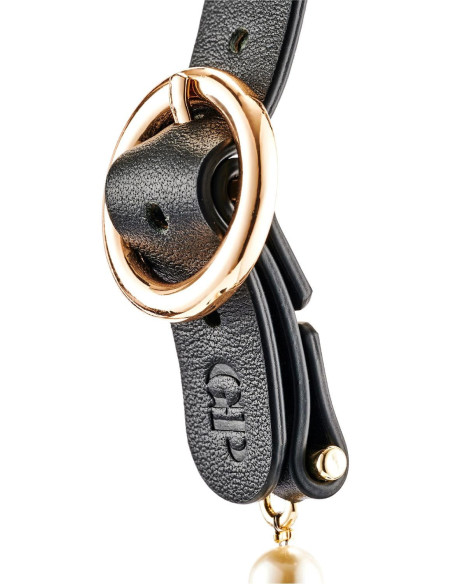 GUILTY PLEASURE BOUDOIR PEARL BINDFOLD