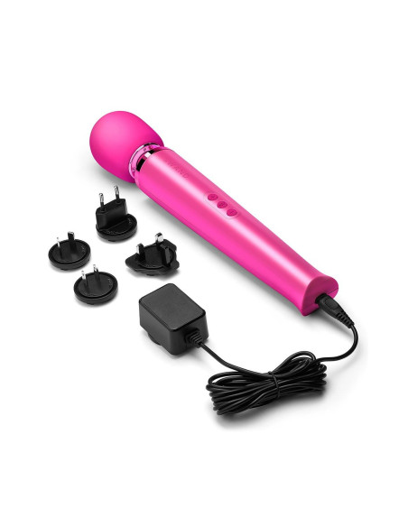 LE WAND MAGENTA RECHARGEABLE MASSAGER